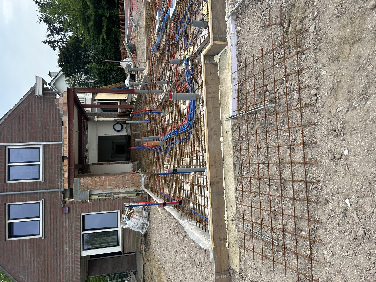 Aansluiting op de bestaande woning